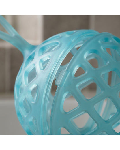 Glvw Separable TPE Lattice Bath Ball 11 cm Sea Glass - Detail view